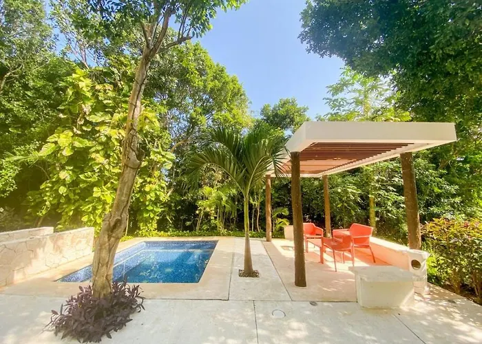 Quetzal - Tulum Country Club 2br With Private Jacuzzi Akumal