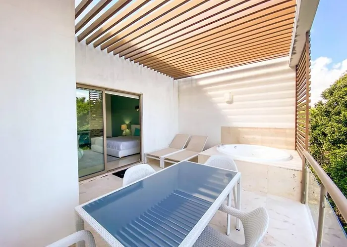 Quetzal - Tulum Country Club 2br With Private Jacuzzi Apartment